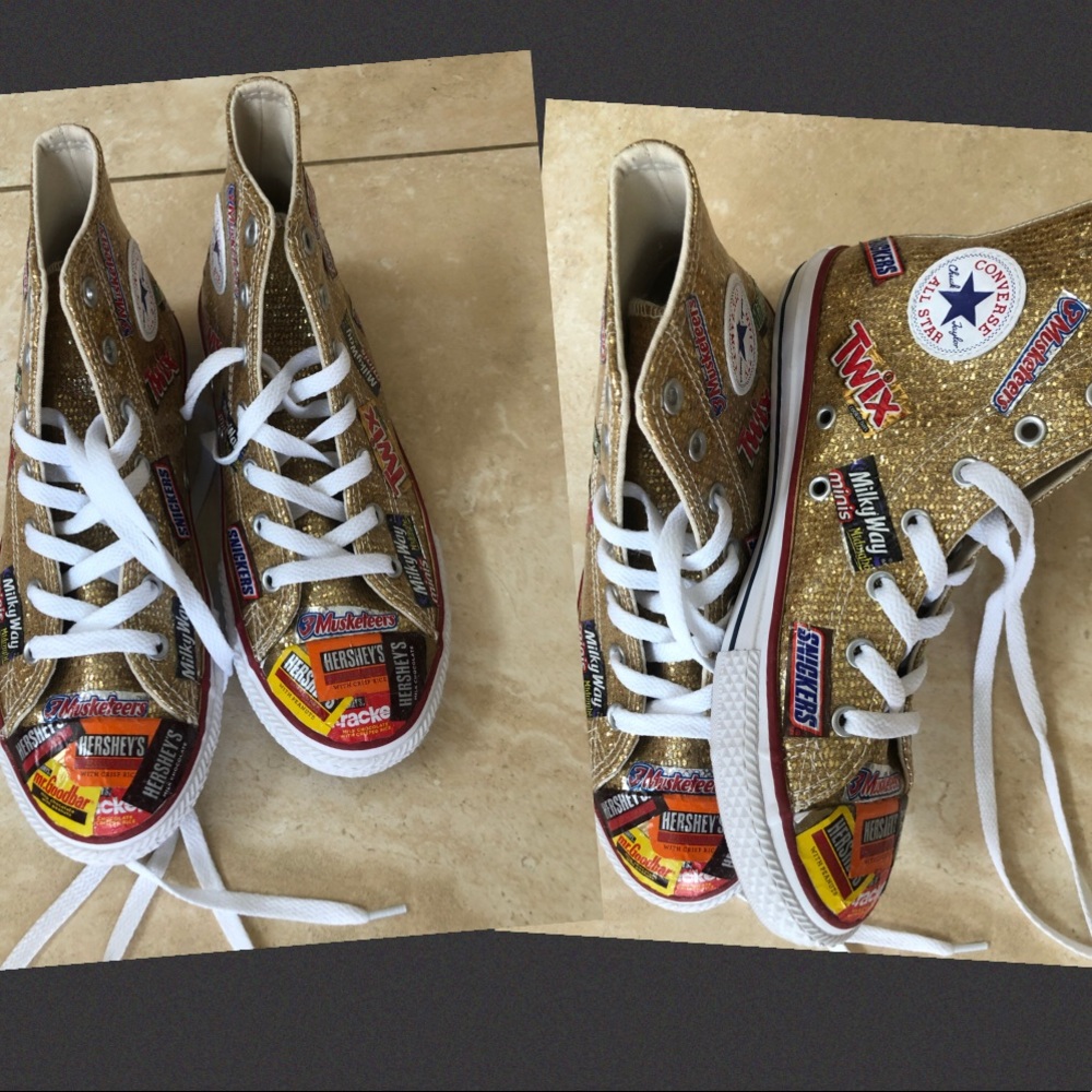 Converse High Tops in Gold Sparkle sz 4Y